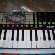 Akai APC Key 25 MK2 - MIDI billentyűzet Ableton Live kontrollerhez