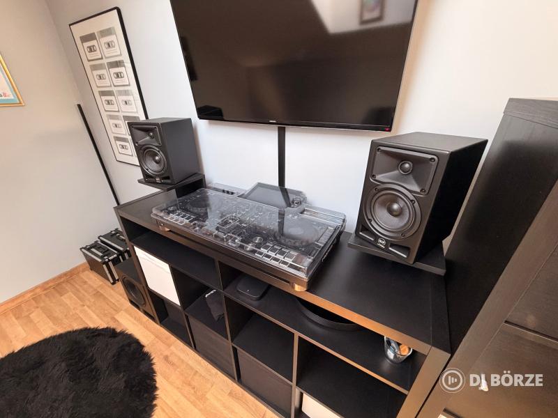 Eladó Pioneer XDJ-RX3 ajándék Pioneer HDJ-X5-K