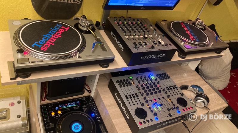 Allen & Heath Xone:62 DJ keverő