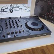 AlphaTheta DDJ-GRV6 új, 1-szer volt használva