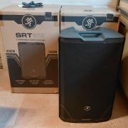 Mackie srt 215