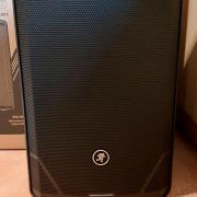 Mackie srt 215