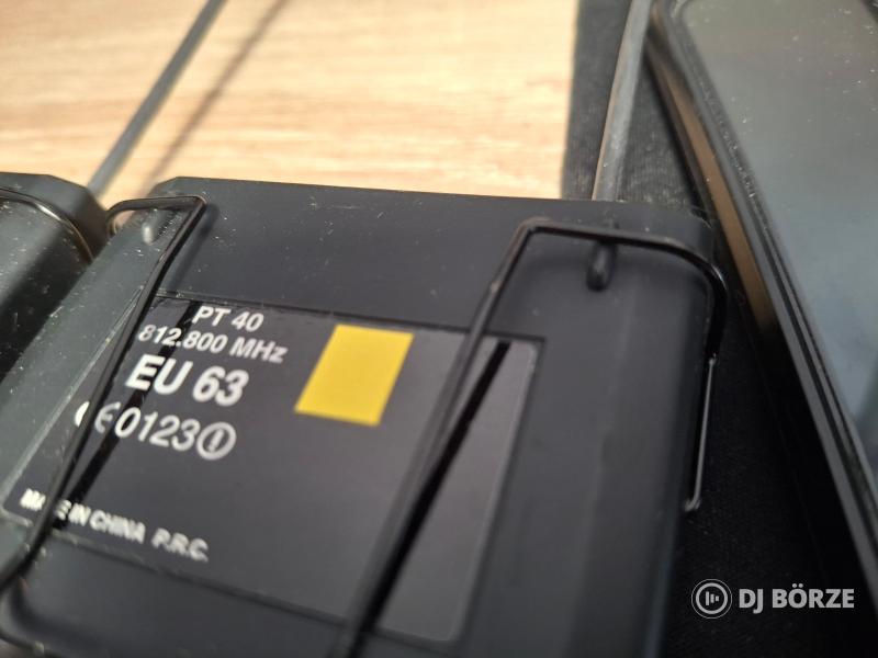 AKG WMS40 UFH vezeték nélküli mikrofon szett (2db szett)