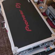 Pioneer DDJ-SZ DJ kontroller flight case-ben