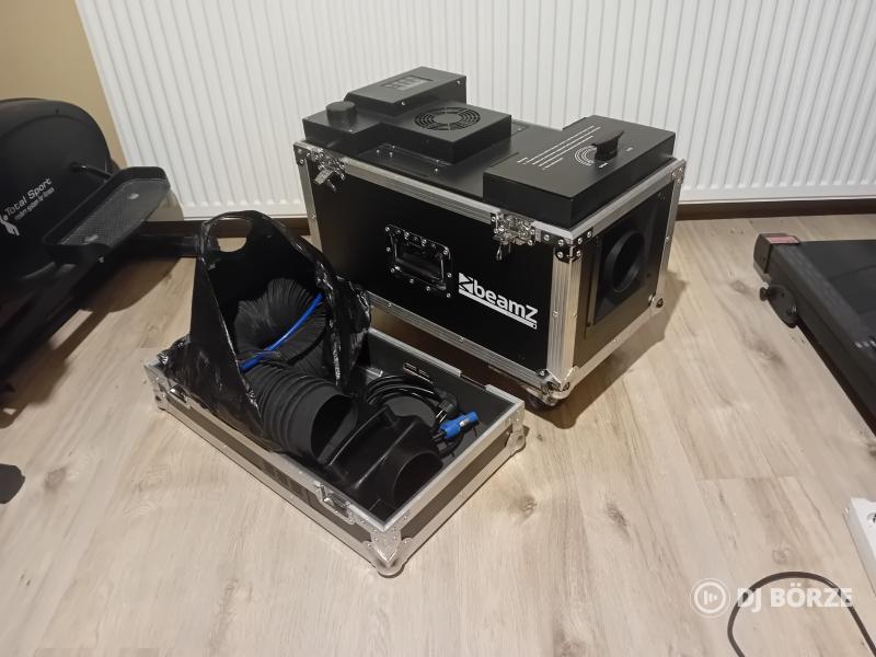 BeamZ LF1500 professzionális DMX hidegfüstgép (300m3/perc)