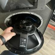 JBL Top Láda