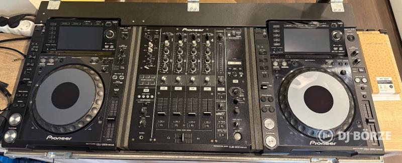 Pioneer CDJ 2000 Nexus + DJM 900 Nexus + Rack