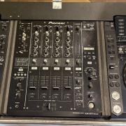 Pioneer CDJ 2000 Nexus + DJM 900 Nexus + Rack