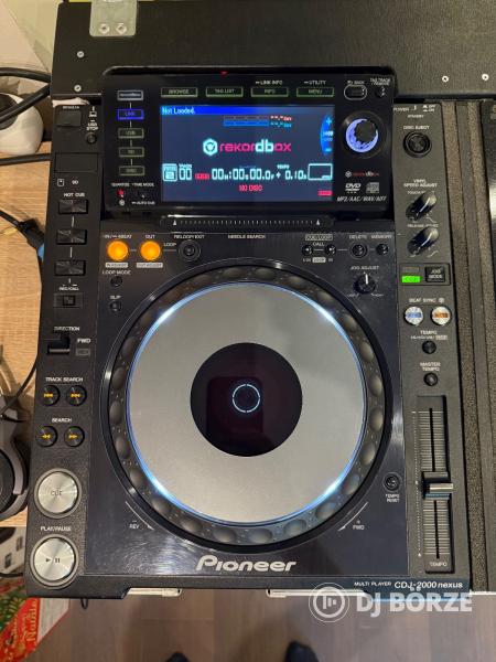 Pioneer CDJ 2000 Nexus + DJM 900 Nexus + Rack