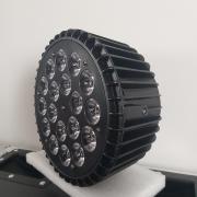 Eladó új 18x10 watt fém házas PAR lámpák rackekkel