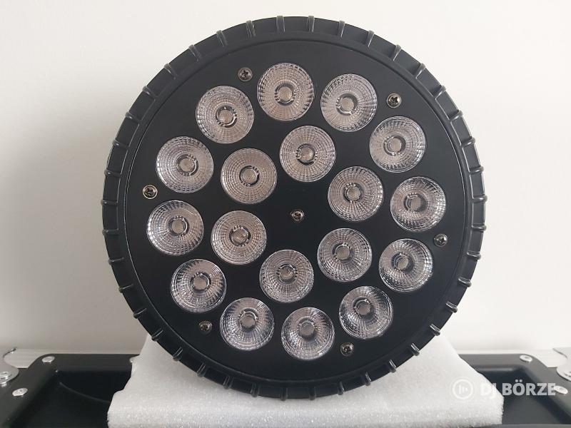 Eladó új 18x10 watt fém házas PAR lámpák rackekkel