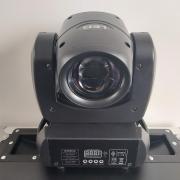 Eladó új 100 watt beam&spot robotlámpák rackekkel