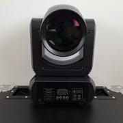 Eladó új 120 watt beam&spot robotlámpák rackekkel
