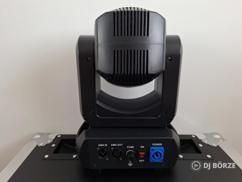 Eladó új 120 watt beam&spot robotlámpák rackekkel