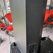 Épített 2 utas topláda. 15” Reflex+1” Beyma. 4 db van!