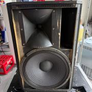 Épített 2 utas topláda. 15” Reflex+1” Beyma. 4 db van!