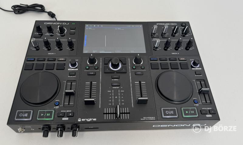 Denon DJ Prime Go, (UDG táskával)