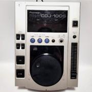 CDJ 100 hibásat keresek!