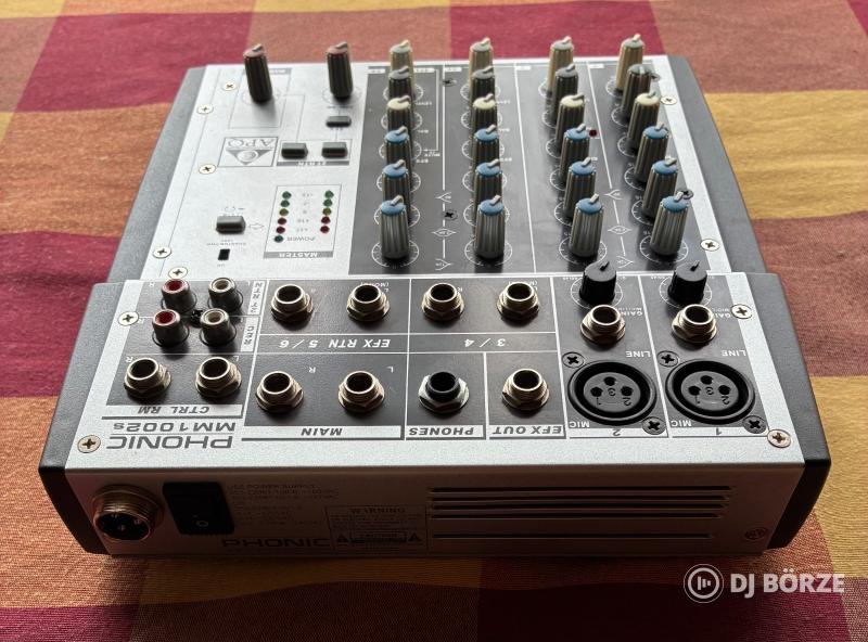 Phonic MM1002+ 10-csatornás analóg zenekari keverő