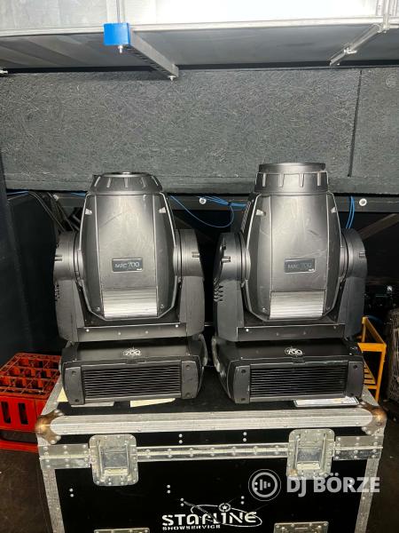 Martin Mac 700