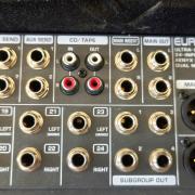 ELADÓ Behringer EURODESK SX2442FX 20-csatornás, effektes keverőpult
