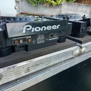 Eladó Pioneer CDJ 2000-es lejátszók!