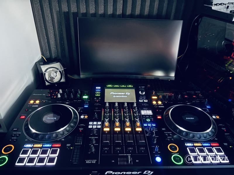 Pioneer XDJ XZ + Pio Tok,Decksaver