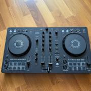 Pioneer DJ DDJ-FLX4 DJ kontroller