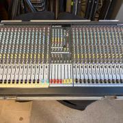Allen & Heath GL2400-32 analóg zenekari keverő