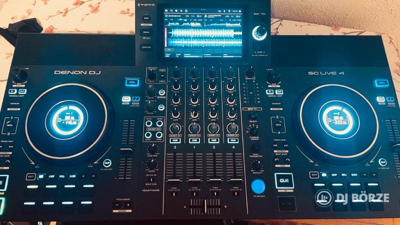 DENON DJ SC LIVE 4 – 4 DECK STANDALONE DJ PULT