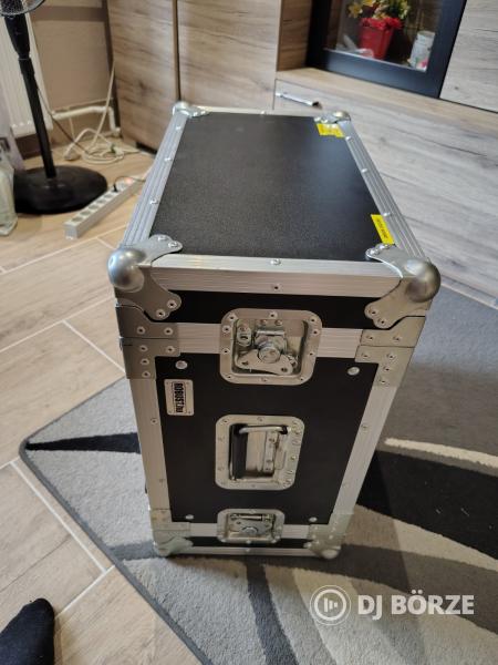 6 U végfok rack Robust
