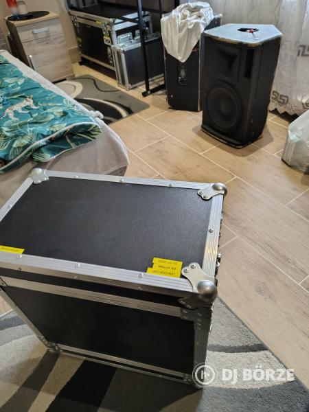 6 U végfok rack Robust