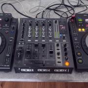 Pioneer DJ szett – 2× CDJ-900 + DJM-700