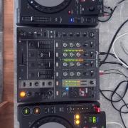 Pioneer DJ szett – 2× CDJ-900 + DJM-700