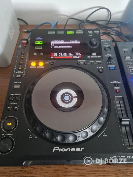 2db gyűjtői állapotú cdj900 - saját dobozával