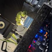 TASCAM US-4x4 USB audio interfész – 4 be / 4 ki