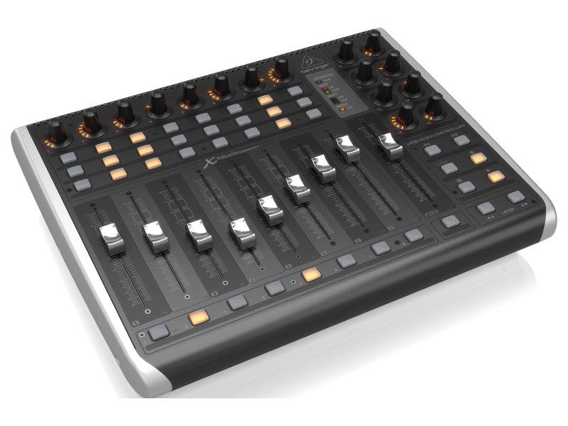 Behringer X-Touch Compact DAW kontroller