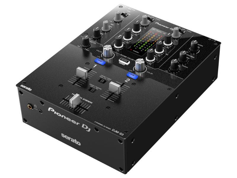 Pioneer DJ DJM-S3 2 csatornás Serato DJ keverő