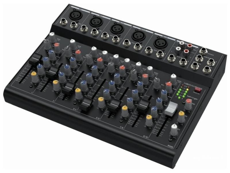 Behringer XENYX 1003B akkumulátoros keverőpult