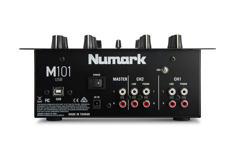 Numark M101USB 2 csatornás DJ keverő USB interfésszel