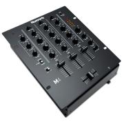 Numark M4 3 csatornás scratch DJ keverő