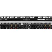 Behringer Super-X Pro CX3400 V2 sztereó frekvenciaosztó