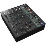 Behringer DJX750 5-csatornás DJ keverő