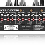 Behringer DJX750 5-csatornás DJ keverő