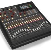 Behringer X32 Producer 40-csatornás digitális keverőpult