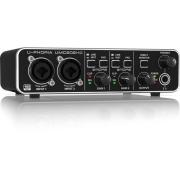 Behringer U-Phoria UMC202HD USB audio interfész