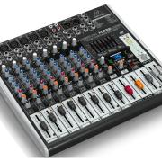 Behringer XENYX X1222USB analóg keverő USB interfésszel