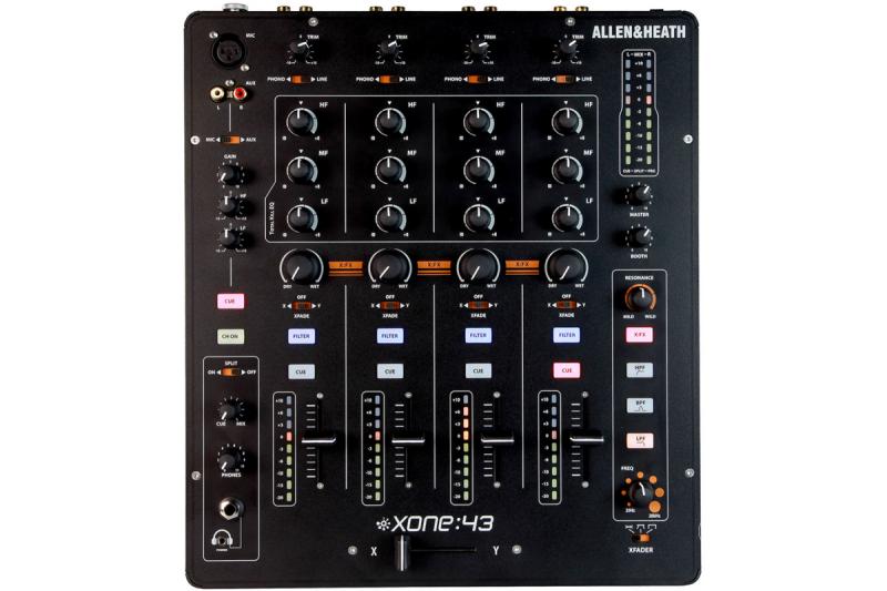Allen & Heath XONE:43 analóg DJ keverő