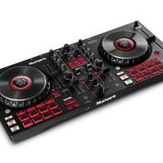 Numark Mixtrack Platinum FX 4-deck DJ kontroller