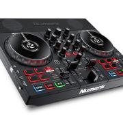 Numark Party Mix Live DJ kontroller beépített fényeffektekkel és hangszóróval